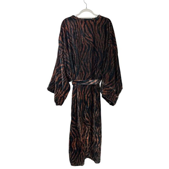 ROCOCO SAND Robe Open Front Kimono Sleeves Brown Crushed Velvet Belted Sz M NWT - Picture 7 of 13